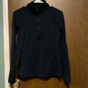 Under Armour navy quarter zip pull over size XS